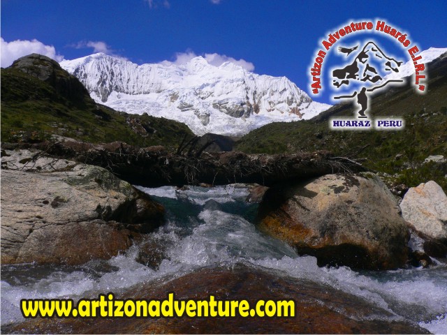 Portico de Quilcayhuanca - Trek Cordillera Blanca